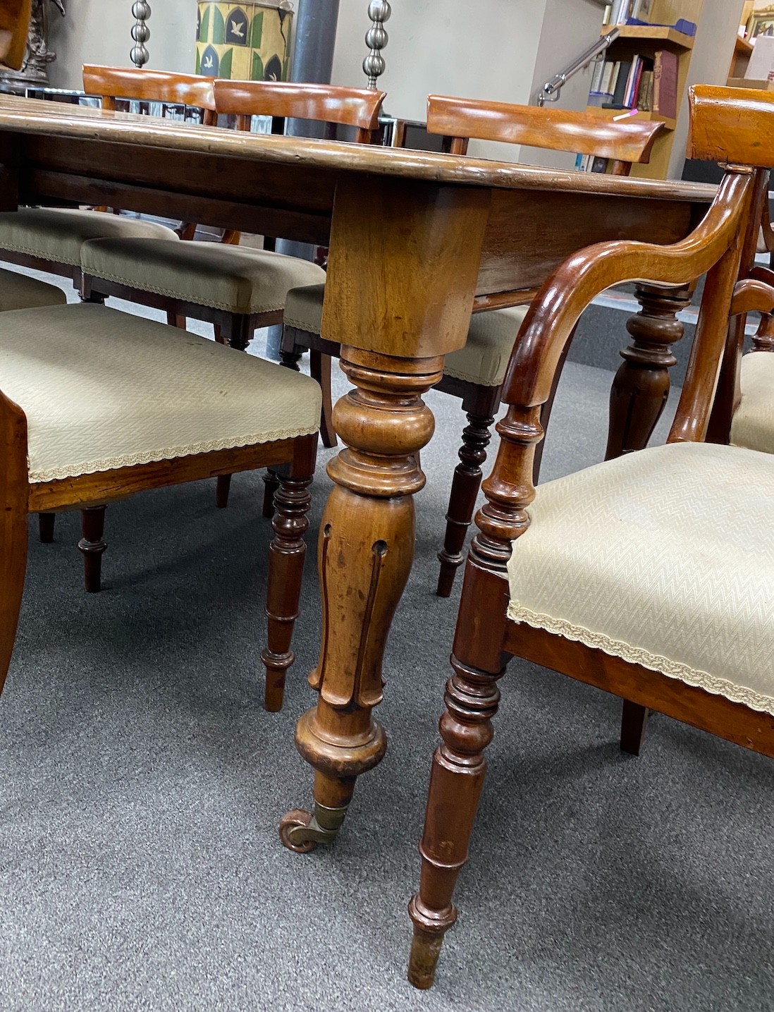 An early Victorian mahogany rectangular extending dining table, length 220cm extended, three spare leaves, width 120cm, height 73cm